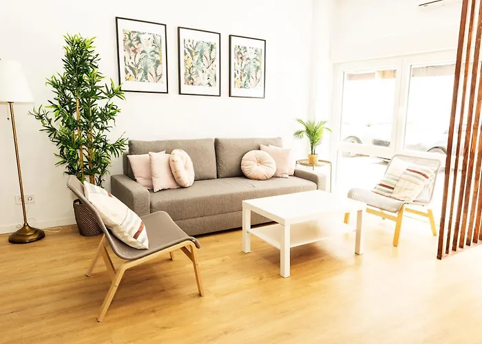 Cuatro Caminos Apartment